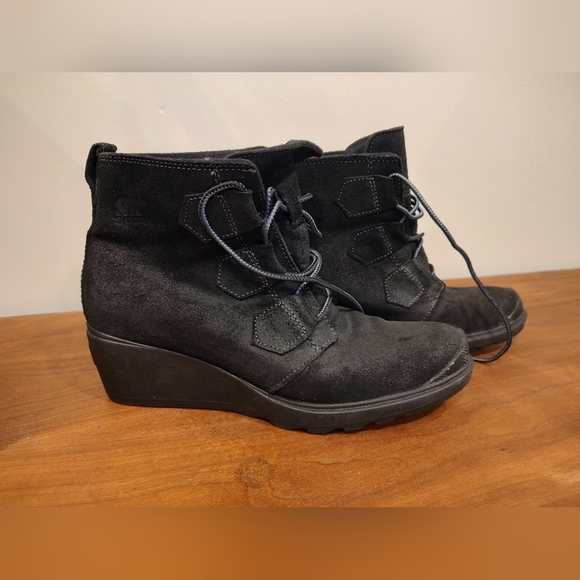 Sorel wedge lace up booties - Picture 1 of 12